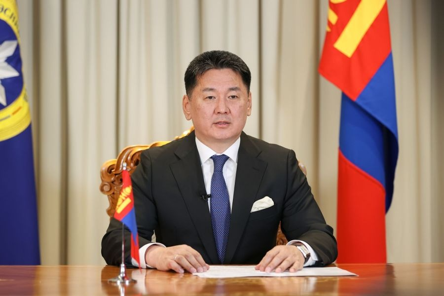 Цэц “Eрөнхийлөгчийг зөвхөн нэг удаа сонгоно” гэснийг янзлах улстөржсөн захиалга авсан уу